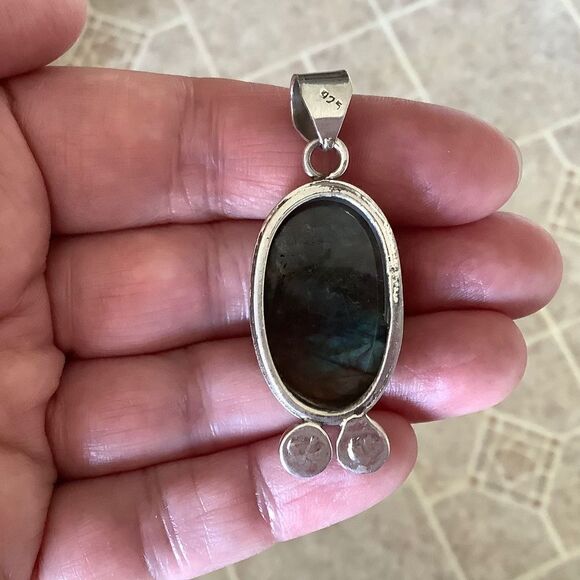 NWOT Sterling SILVER 925 LABRADORITE/LAPIS OVAL PENDANT​​ - Picture 4 of 8